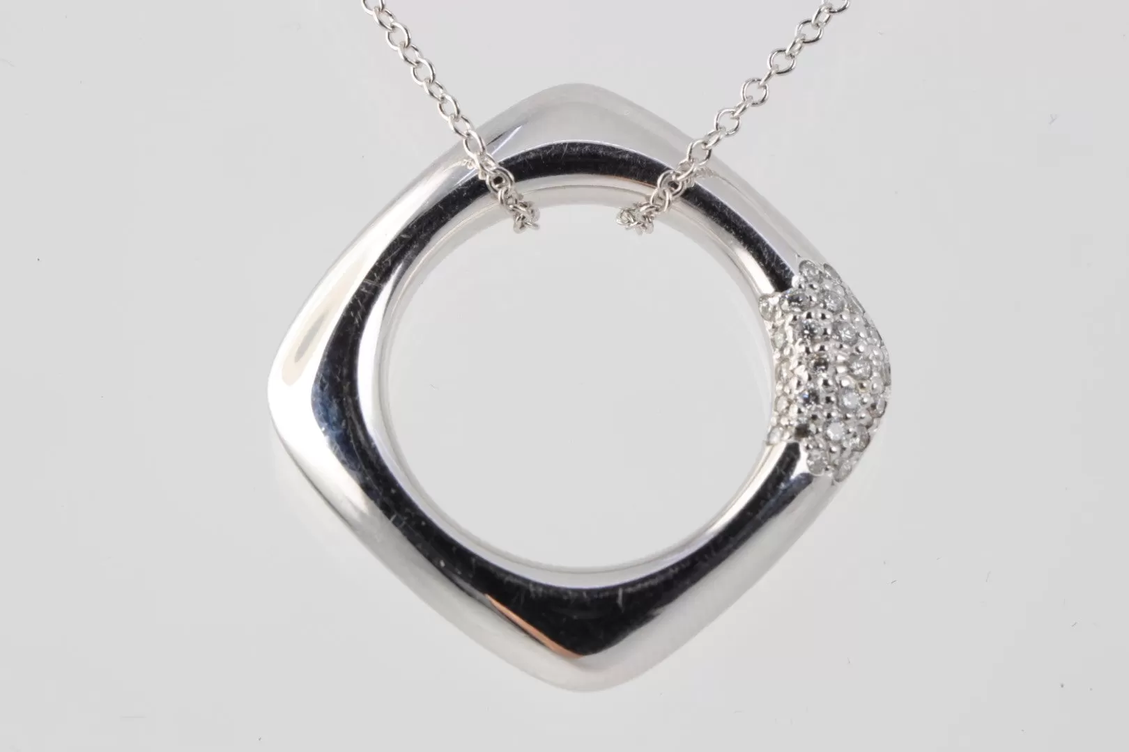 16" Tiffany & Co. 18k White Gold 0.15tcw Diamond Square Circle Necklace(9.52g.)