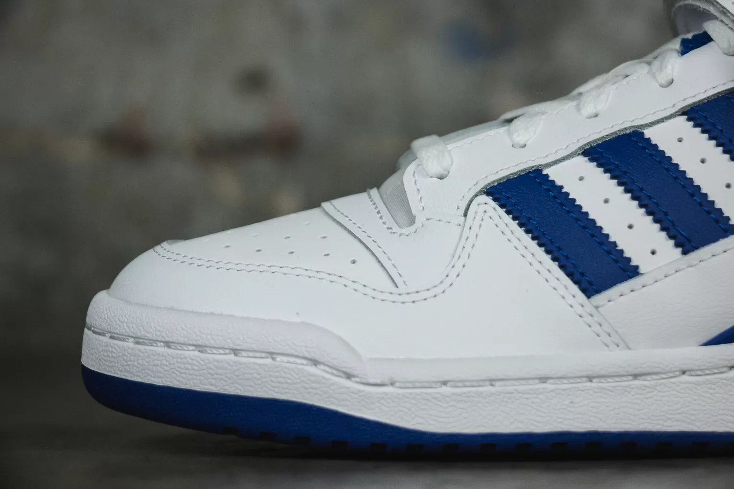 adidas Forum Low "Royal Blue"