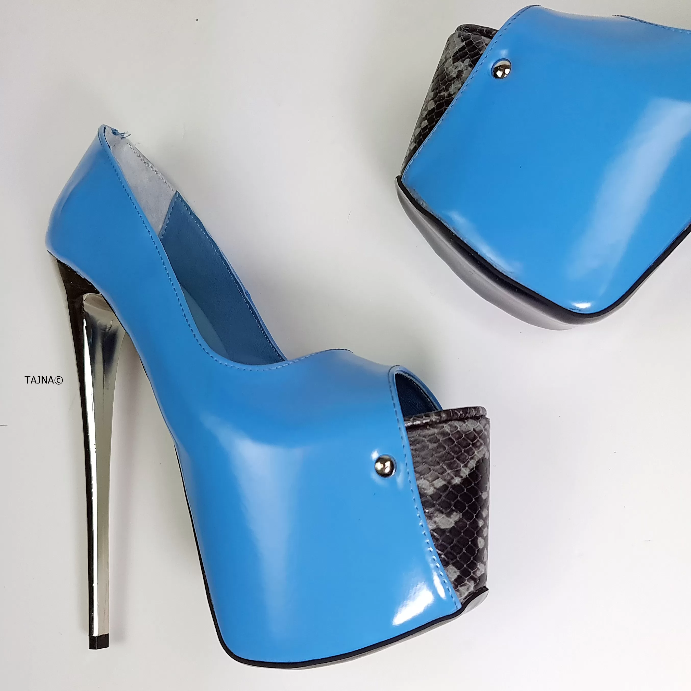 Baby Blue Snake Detail Peep Toe Metallic Heels