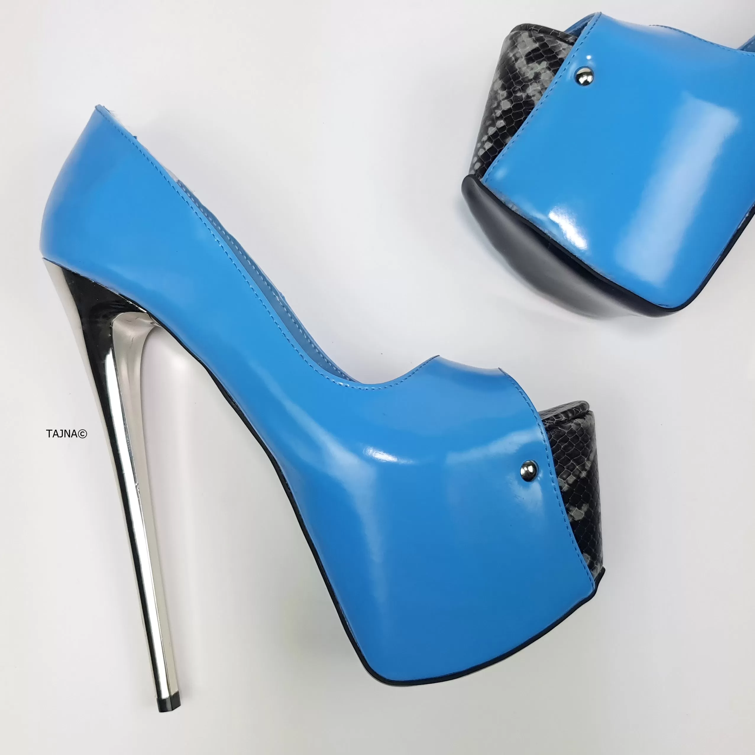 Baby Blue Snake Detail Peep Toe Metallic Heels