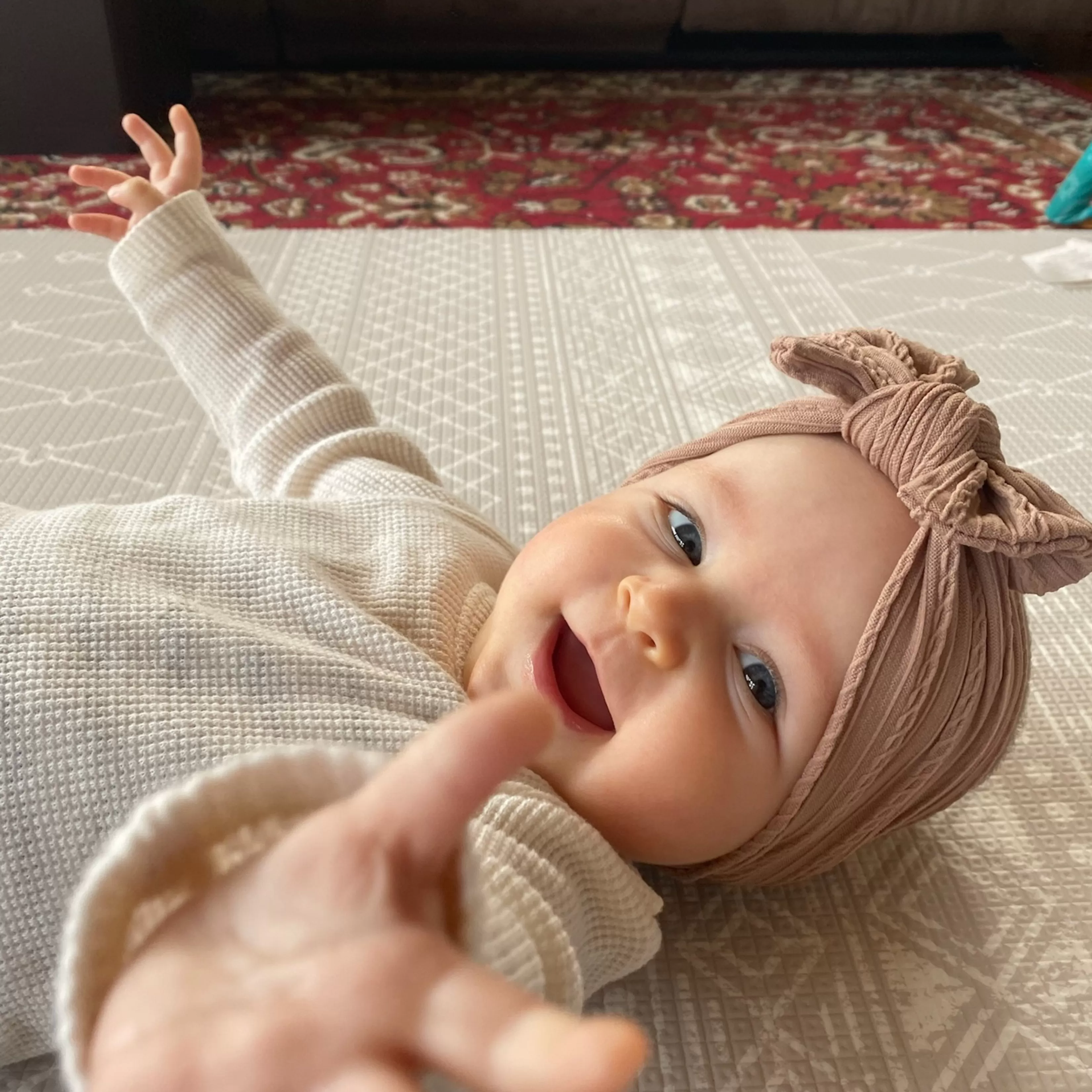 Baby Top Knot Single Bow Headband Sand