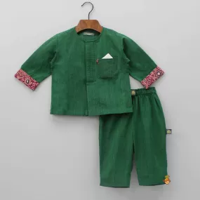 Contrasting Pocket Square Detail Green Short Kurta And Pyjama