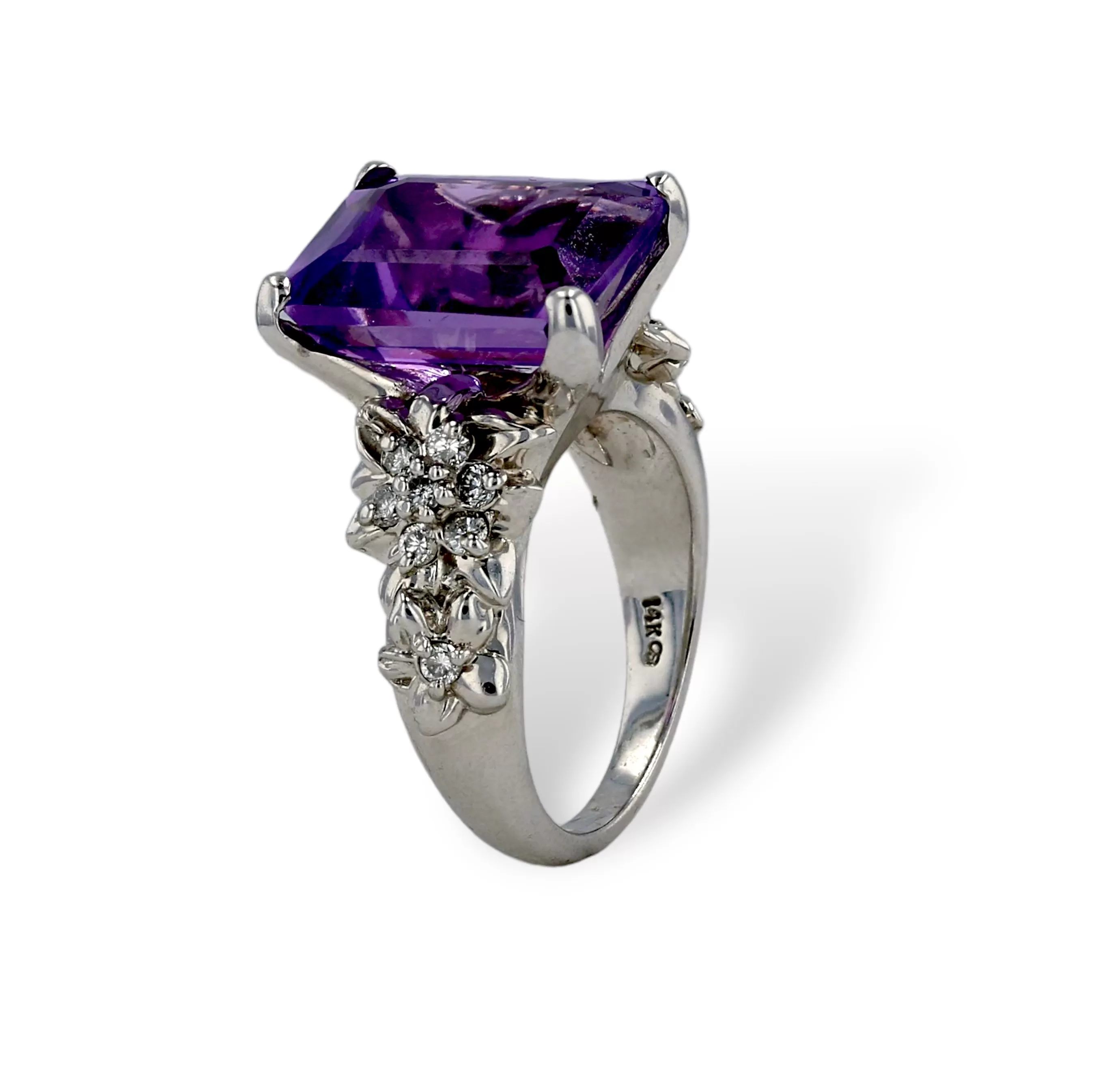 Gold 14k solid amethyst and diamonds ring