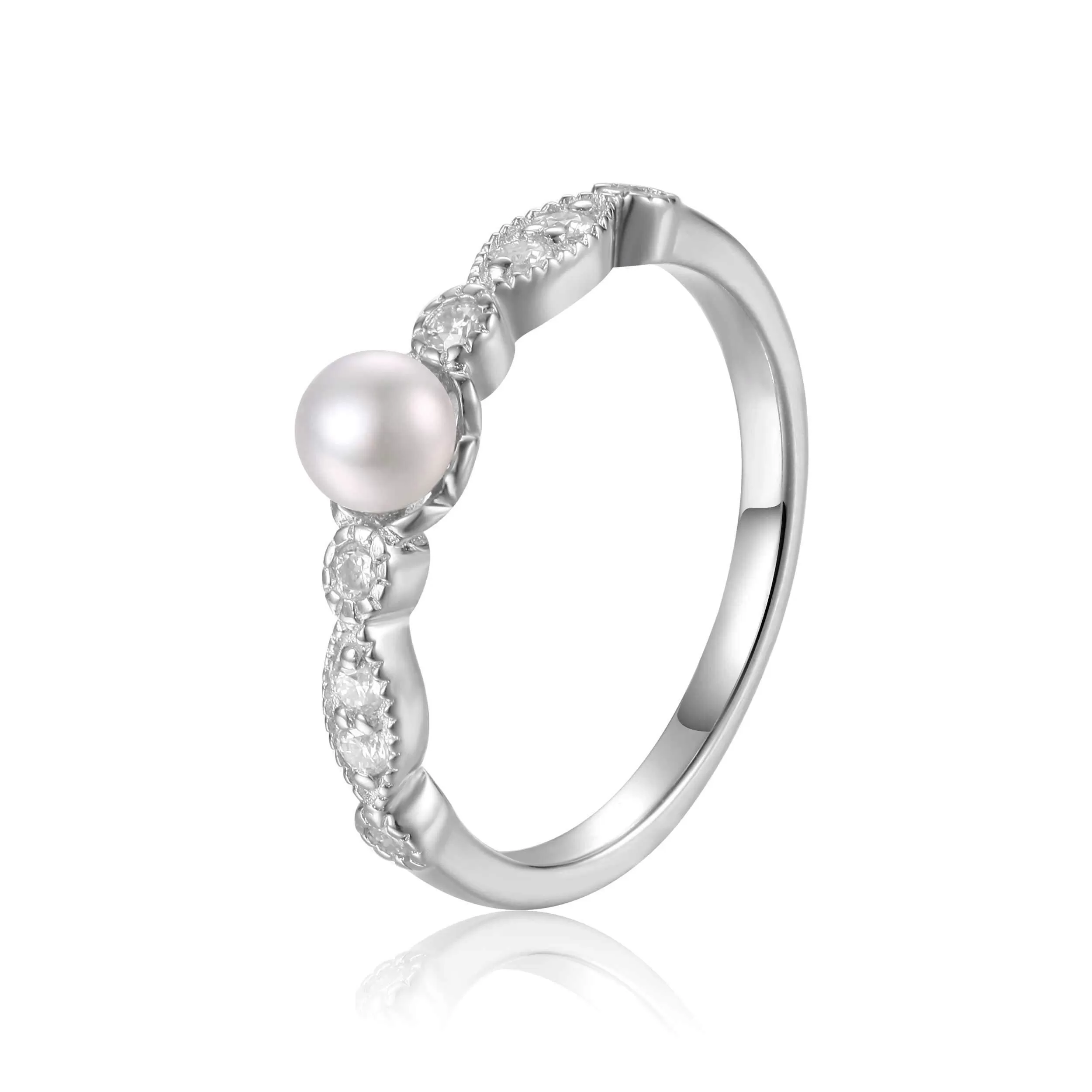 Pearl Round Solitaire Ring