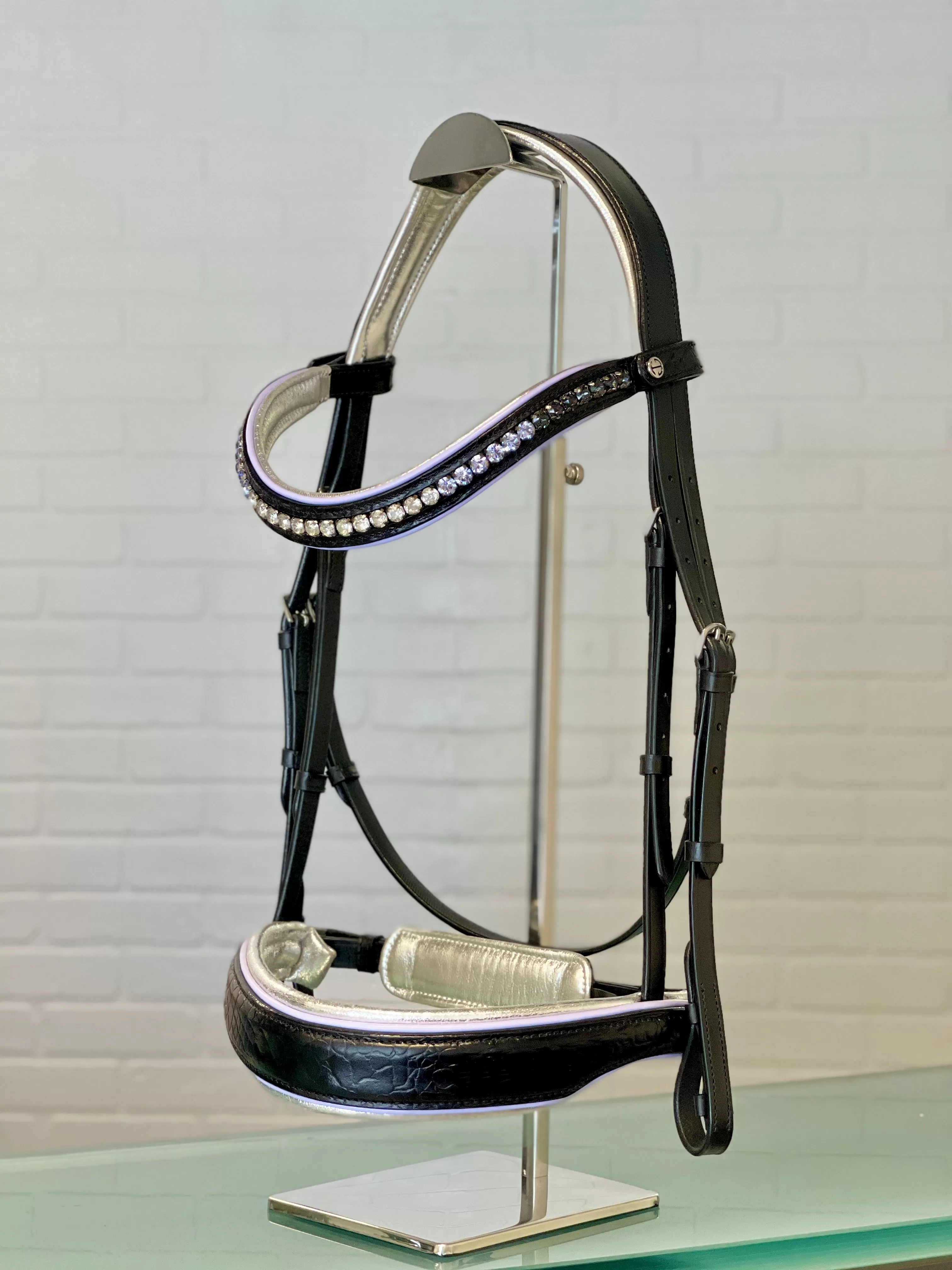 The Nightshade Snaffle Bridle