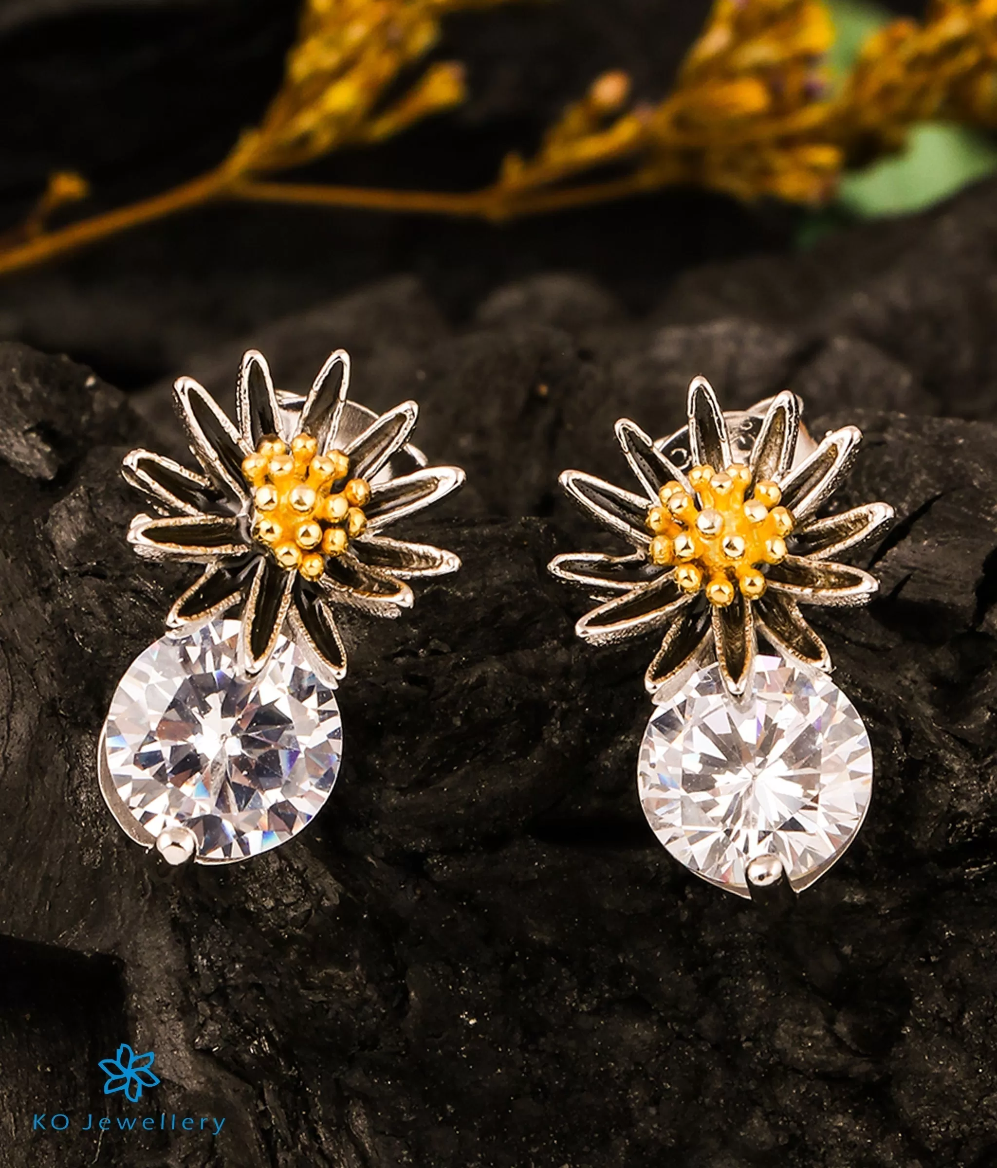 The Sparkling Sunflower Silver Earrings