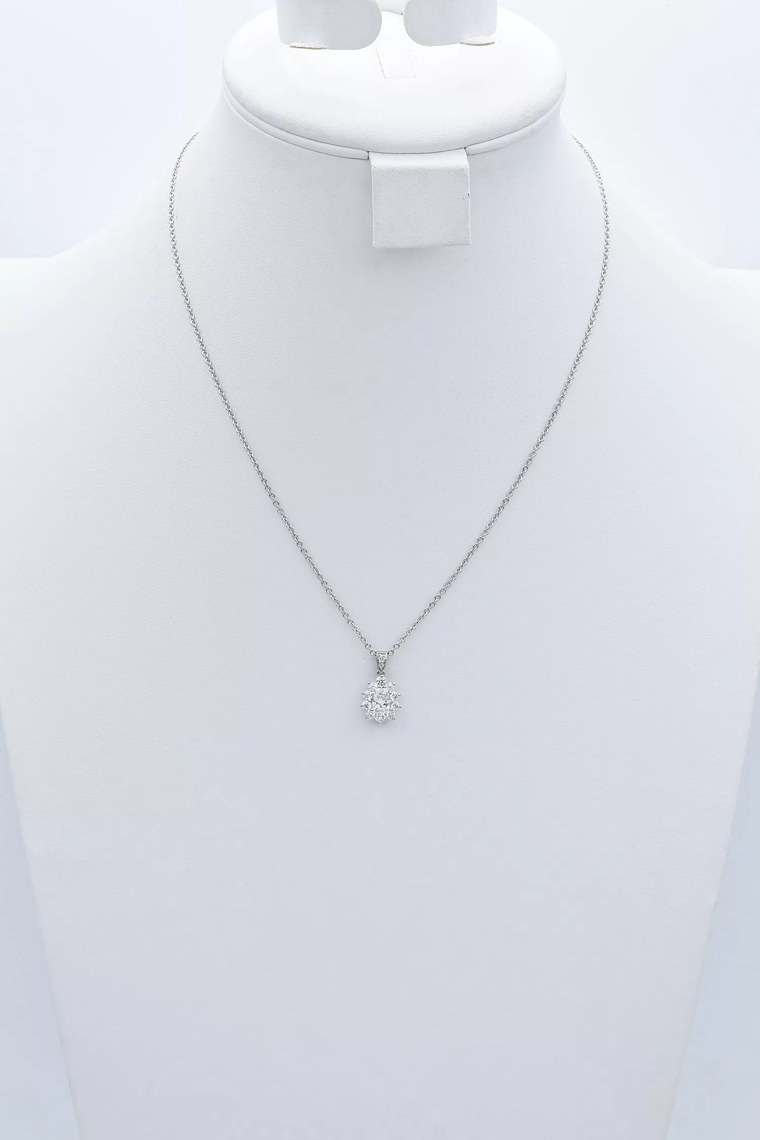 Tiffany & Co. 950 Platinum 1.51 TCW Diamond Pendant Necklace  $12,000 RRV Paper