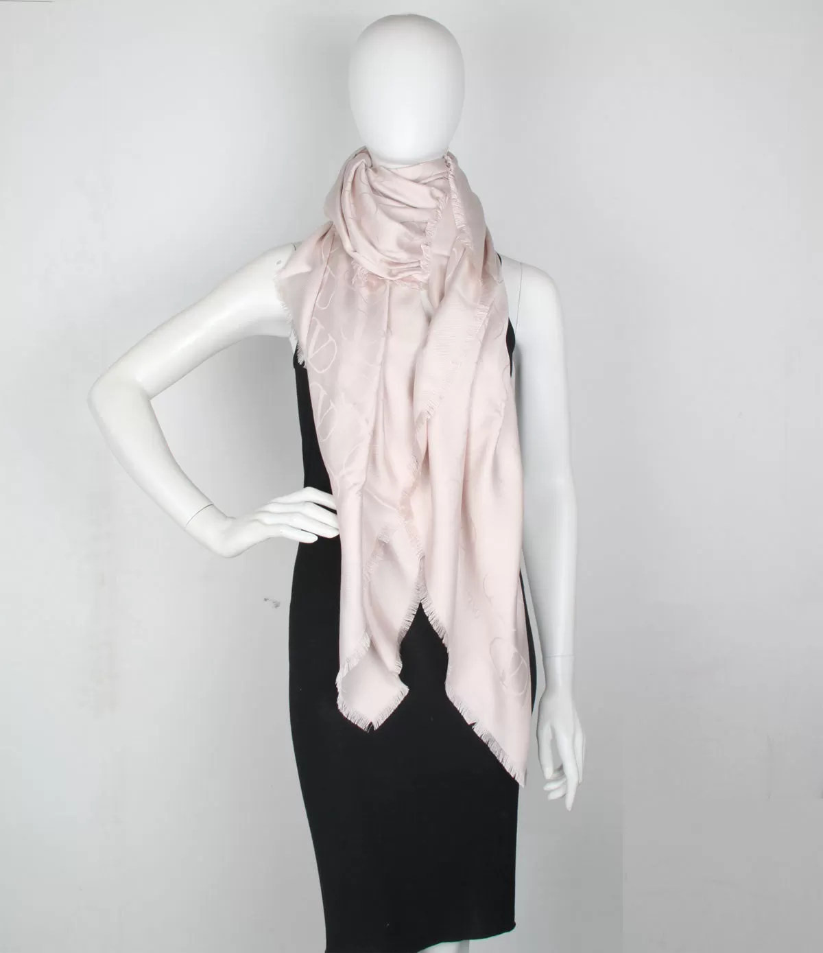 VLogo Signature Silk Shawl, Poudre