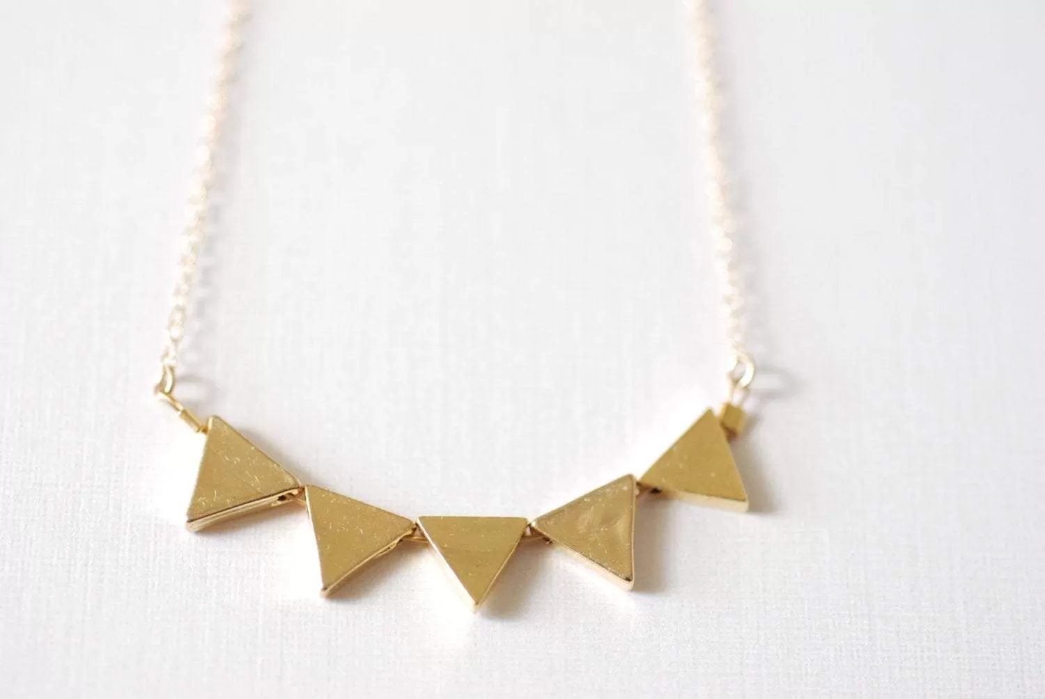 Wholesale Gold Triangle Necklace, Geometric Jewelry, triangle banner necklace, Triangle Necklace